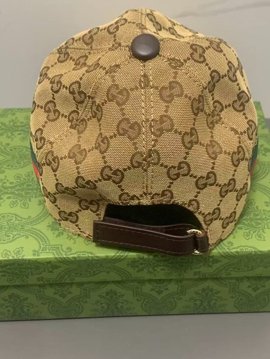 Gucci Baseball Cap - Picture 5 of 6